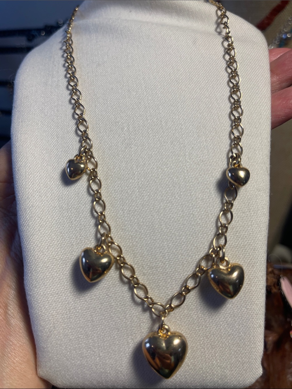 18” gold-tone puffy heart charm necklace
